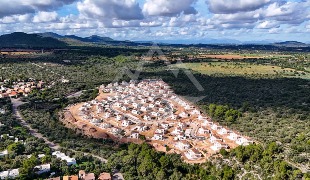 Sunrise Bay by Drone LQW-8